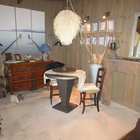 Proche Dune Du Bed & Breakfast 3*